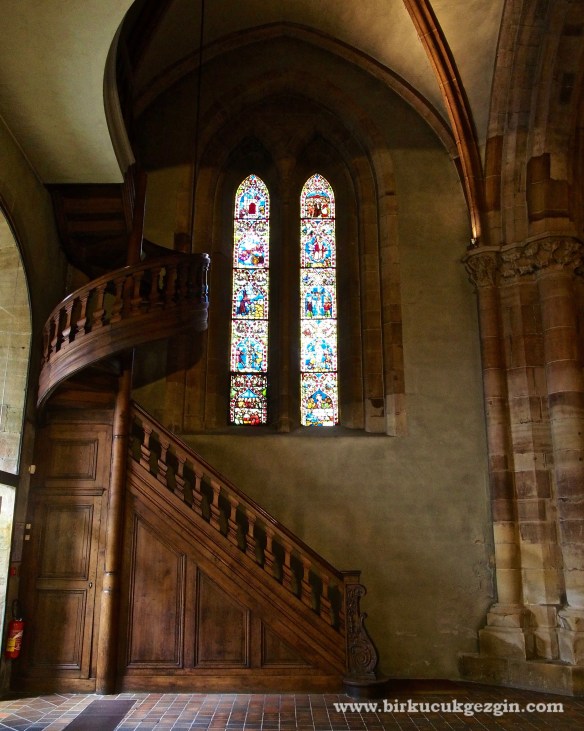 Katedraldaki Vitraylar